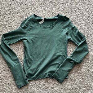 Lululemon Women's Green Swiftly Long Sleeve
